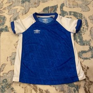 UMBRO top size 4/5